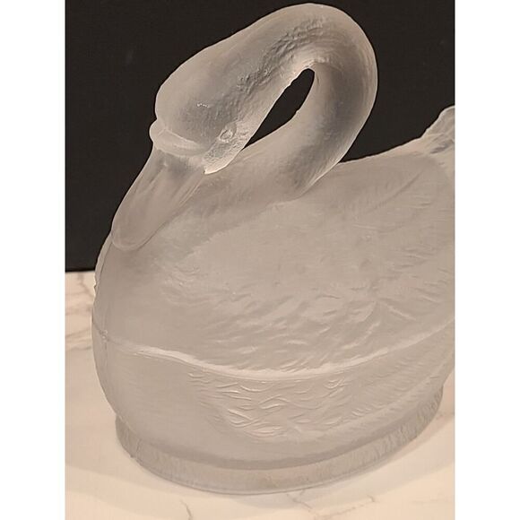 French Portieux Vallerysthal Frosted Glass Swan Trinket/Candy Dish 4¾"x 6" x 4" - Picture 8 of 16